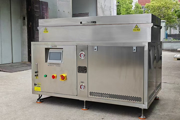新芝阿弗斯-152℃超低溫淬火冷凍箱，極致低溫技術(shù)開(kāi)啟工業(yè)冷凍新時(shí)代